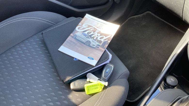 Ford Fiesta 1.0 EcoBoost Titanium 5dr Auto Petrol Hatchback